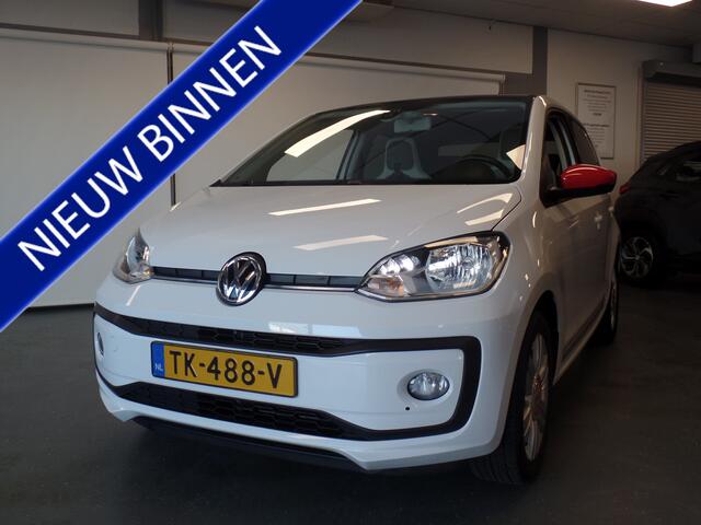 Volkswagen UP! 1.0 BMT up! beats, 5drs Full options!! Airco, Cruise controle, Panodak/Schuifdak, Deels lederen bekleding, Elek ramen, Achteruitrijcamera, Pdc achter, Lm velgen 15'', Nederlandse auto!! Bovag afleverpakket 695,-