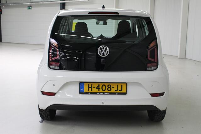 Volkswagen UP! 1.0 BMT up! Move Up Cruise Control | Radio | Parkeersensoren | 4-Seizoenen banden