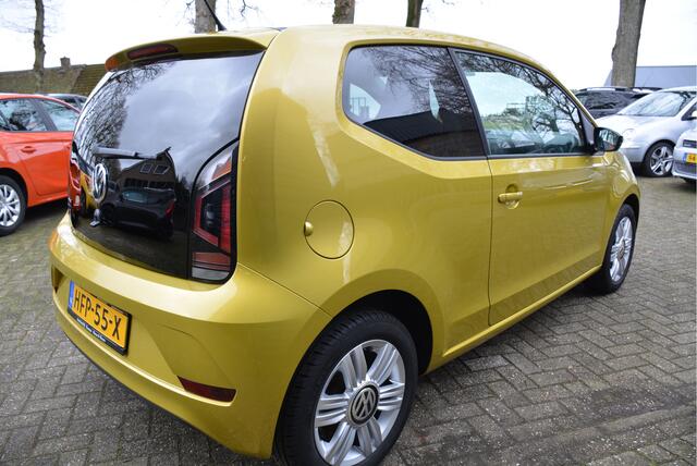 Volkswagen UP! 1.0 BMT take up! Stoelverwarming Airco