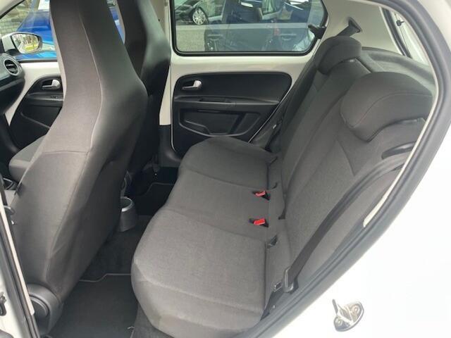 Volkswagen UP! 1.0 5Drs AIRCO DAB