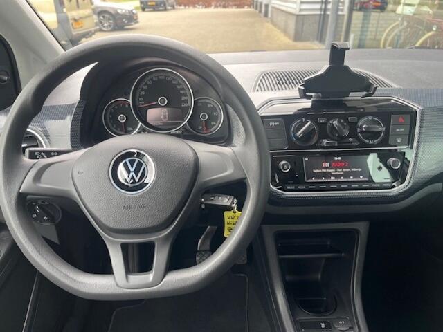 Volkswagen UP! 1.0 5Drs AIRCO DAB