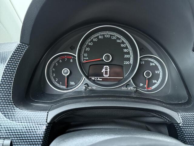 Volkswagen UP! 1.0 | 65 PK | Airco | Lane assist | DAB+ radio |