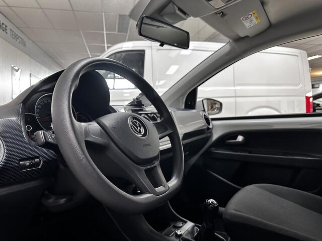 Volkswagen UP! 1.0/ Facelift!/ Maps+More/ 5-Drs/ Airco/ C.V. Afstand/ Lane-Assist./ Elek. pakket/ Isofix/ Bluetooth/ USB/ LED Dagrijverl.