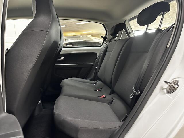 Volkswagen UP! 1.0/ Facelift!/ Maps+More/ 5-Drs/ Airco/ C.V. Afstand/ Lane-Assist./ Elek. pakket/ Isofix/ Bluetooth/ USB/ LED Dagrijverl.