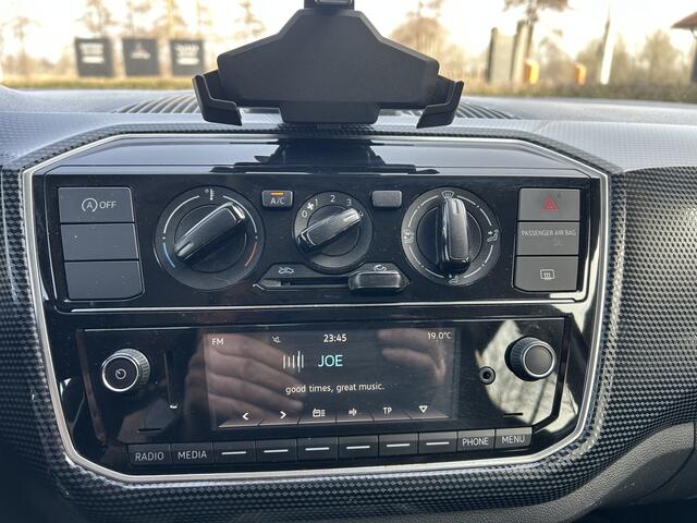 Volkswagen UP! 1.0 BMT move up! Led App Airco Cv Nap