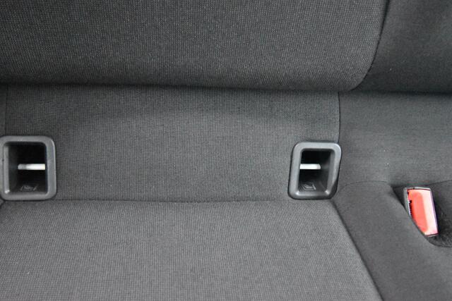 Volkswagen UP! 1.0 , CLIMATR , CR CONTR , PDC A , A UITRIJ CAM ,