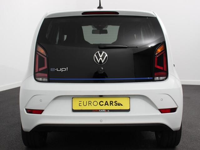 Volkswagen UP! e-Up! e-up! Style Climate control Stoelverwarming Cruise control Parkeersensor achter + camera Lichtmetalen velgen