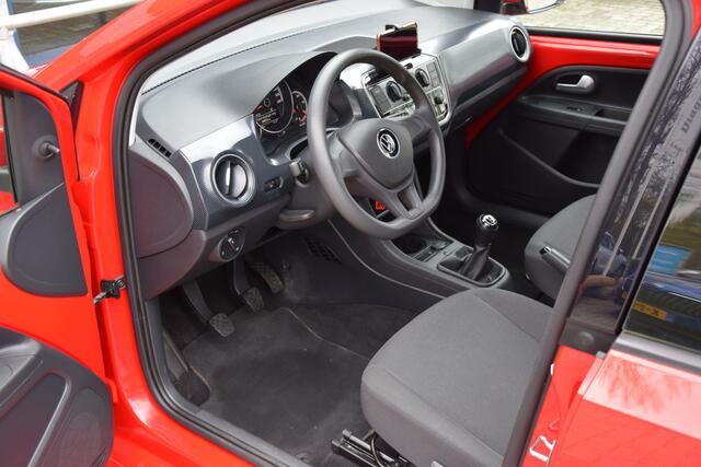 Volkswagen UP! 1.0 BMT move up! | Org. NL | BOVAG Garantie | Airco | Bluetooth Telefoonverbinding | DAB Radio | Elektrische Ramen | LED Dagrijverlichting |