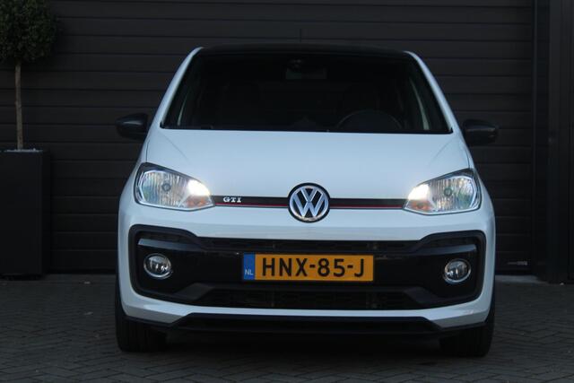 Volkswagen UP! 1.0 TSI GTI | Panoramadak | Beats | Camera | Climate control | Dealer onderhouden