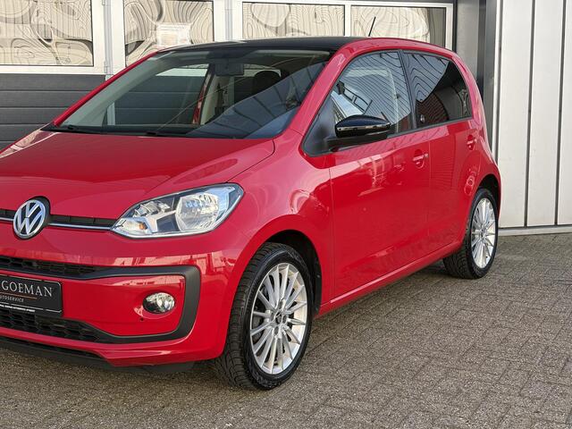 Volkswagen UP! 1.0 sound up! | Airco | Bluetooth | Stoel verwarming | CV | Licht metaal |