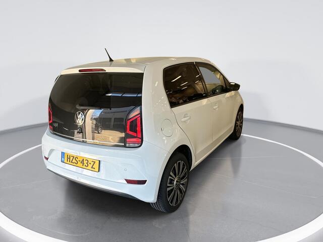 Volkswagen UP! 1.0 65pk High UP! · Camera · Cruise control · Stoelverwarming · Climatronic · 16'' Inch