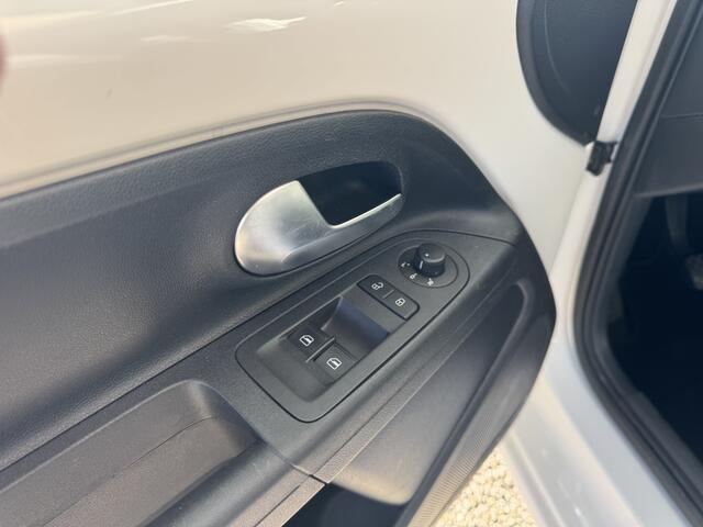 Volkswagen UP! 1.0 high up! | STOELVERW. | CRUISE | AIIRCO |