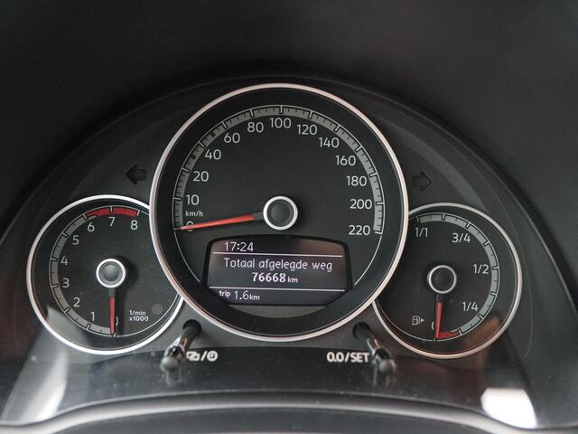 Volkswagen UP! 1.0 TSi 90 Pk Cross Up! | Stoelverwarming | Climatronic | Airco | Elektrische Ramen | Camera | DAB | Bluetooth | 16 Inch | 76.667 Km !!