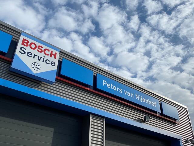 Volkswagen UP! 1.0 BMT up! beats CAMERA CLIMATIC DAB PDC CRUISE 99DKM