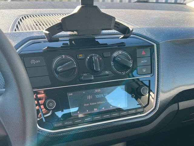 Volkswagen UP! 1.0 65pk Airco bluetooth Lane Assist