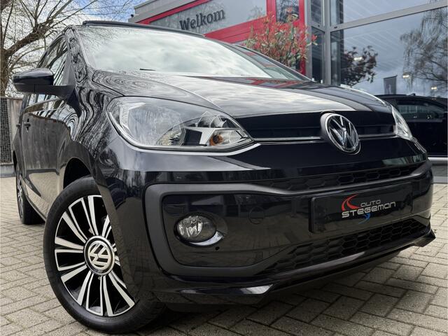 Volkswagen UP! 1.0 5 DRS *!* HIGH UP *!* AUTOMAAT *!* PANORAMADAK/ NAVI/ 16 INCH/ STOELVERWARMING/ PDC *!*