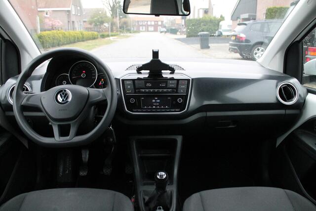 Volkswagen UP! 1.0 BMT move up! | Cruise | Stoelverw. | Climate