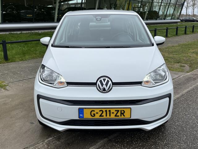 Volkswagen UP! 1.0 BMT move up! Airco / DAB / Centr. deurvergrendeling / NAP / 2e Paasdag open 09.00-17.00 uur
