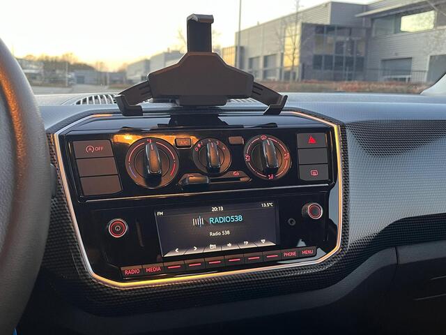 Volkswagen UP! 1.0 BMT take up! 5D | FACELIFT | Airco | Bluetooth | LM Velgen | ALL Seasonbanden | Telefoonhouder