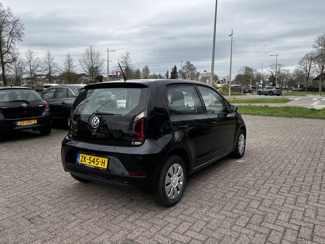 Volkswagen UP! 1.0 BMT move up! 5drs Airco Bluetooth Nap