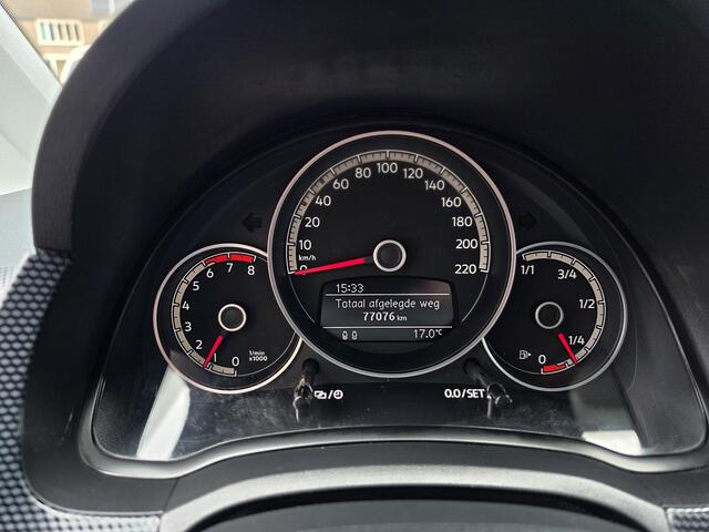 Volkswagen UP! 1.0 BMT move up! / Airco/ Navigatie via App/ Bluetooth/ Elektrische ramen