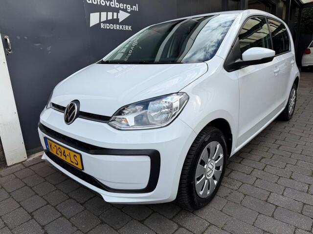 Volkswagen UP! 1.0 Exective Camera PDC Climat Cruise control Climat