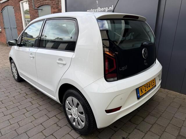 Volkswagen UP! 1.0 Exective Camera PDC Climat Cruise control Climat