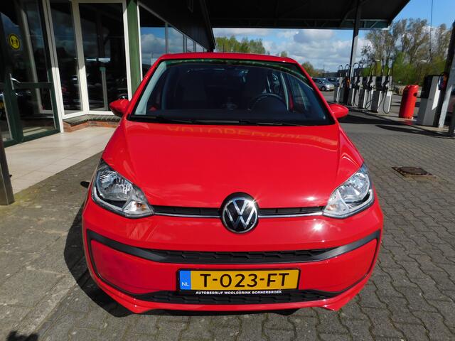 Volkswagen UP! 1.0 65PK MOVE UP! All-in Prijs! 1 jaar garantie!