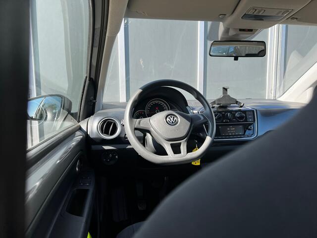 Volkswagen UP! 1.0 BMT 65pk Move up! | Airco | Camera | Cruise | PDC