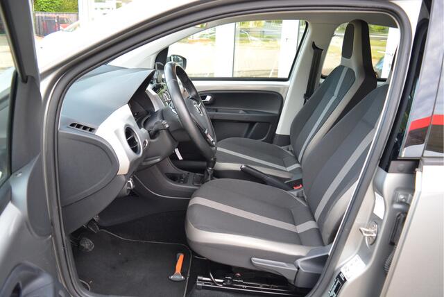 Volkswagen UP! 1.0 60PK High Up! | Cruise | PDC | MF-Stuur | Camera | Orig. NL | NAP |