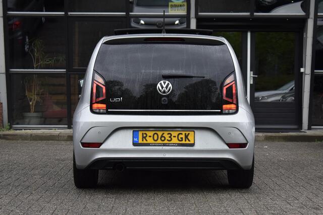 Volkswagen UP! 1.0 TSI BMT cross up! Airco Pano Stoelverwarming BBD