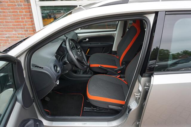 Volkswagen UP! 1.0 BMT cross up! Camera | Cruisecontr. | Climate *All in prijs*