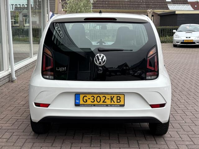Volkswagen UP! 1.0 BMT move up!