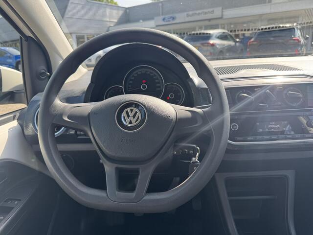 Volkswagen UP! 1.0 BMT move up! | 60pk | Radio | Airco