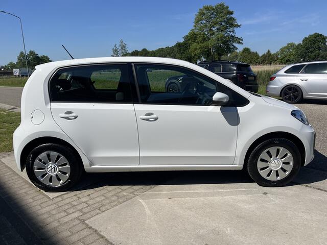 Volkswagen UP! 1.0 2e Pinksterdag open 09.30 - 17.00 uur