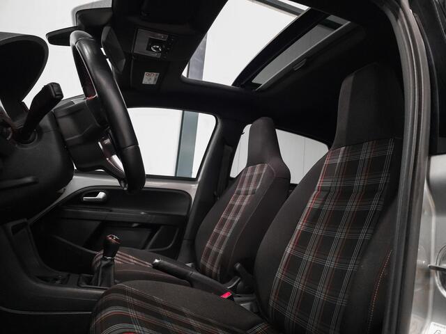 Volkswagen UP! 1.0 TSI GTI | 140pk | Fox Dual Pipe | Panoramadak | 17" |
