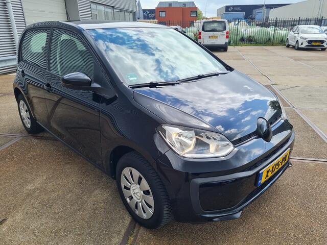 Volkswagen UP! 1.0 Camera, Android