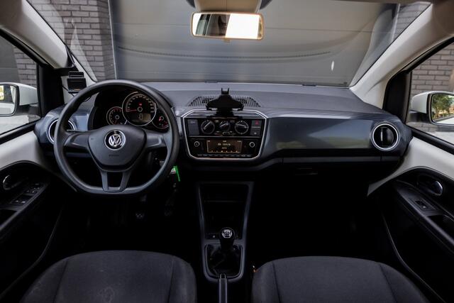 Volkswagen UP! 1.0 BMT move up! | Airco | DAB |