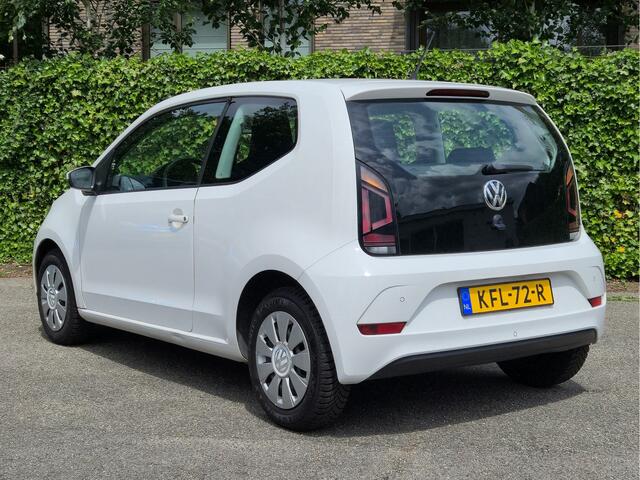 Volkswagen UP! 1.0 BMT take up! | Airco | Parkeersensoren | Bluetooth