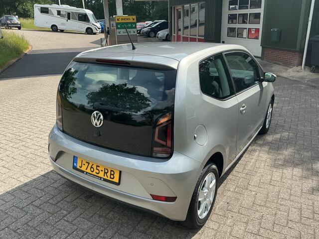 Volkswagen UP! 1.0 BMT TAKE UP!
