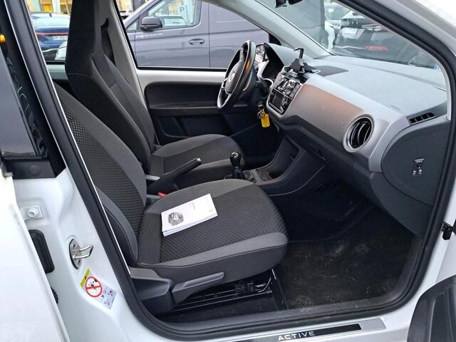 Volkswagen UP! 1.0 MPI Active - LM Velgen - Airco - Radio - Navi - Bluetooth