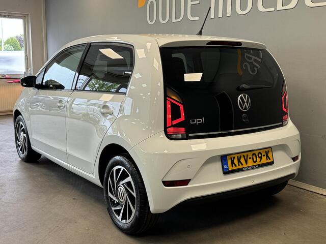 Volkswagen UP! 1.0 Bluetooth/Stoelverwarming/Camera/Cruise