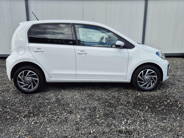 Volkswagen UP! 1.0 BMT up! Sound!