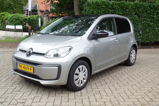 Volkswagen UP! 1.0 BMT move up! Clima DAB AUR Camera NWS