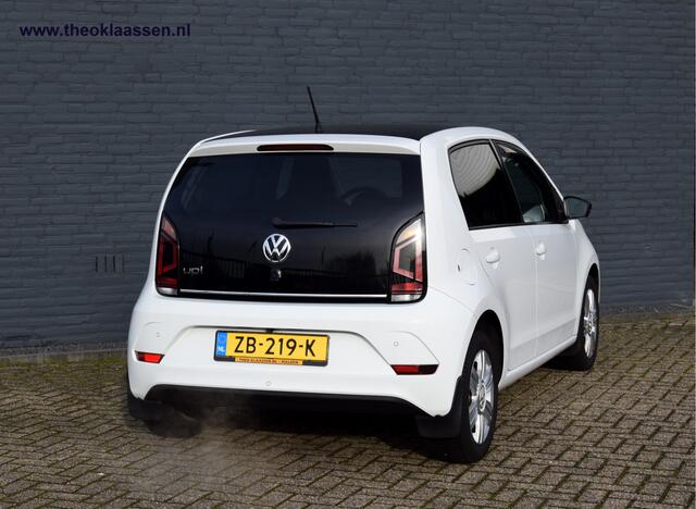 Volkswagen UP! 1.0 BMT high up! Executive Automaat Climate Cruise Camera Stoelverwarming