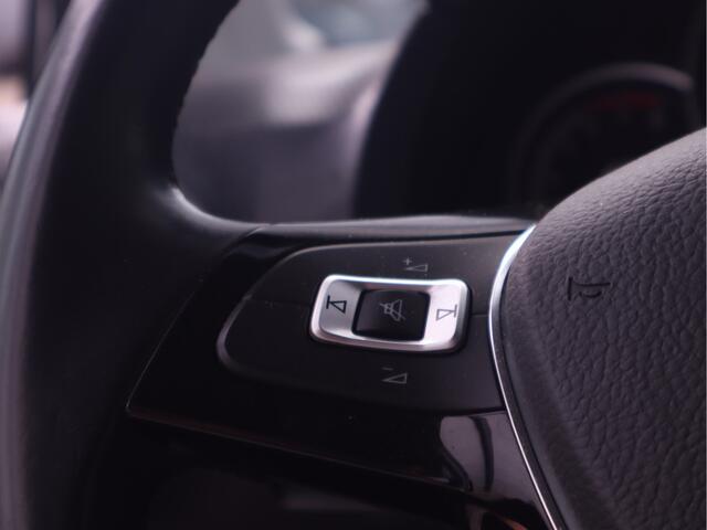 Volkswagen UP! 1.0 BMT move up! AUTOMAAT | CRUISE | ACHTERUITRIJCAMERA | BLUETOOTH | 5-DEURS
