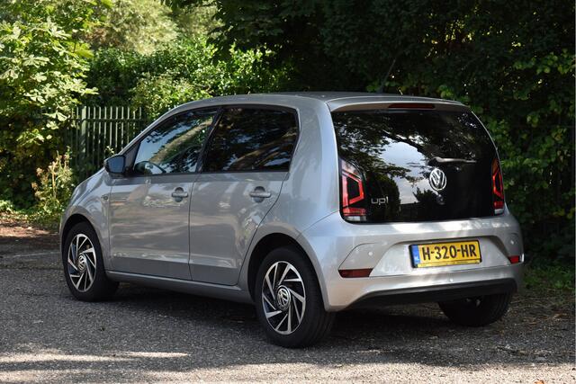 Volkswagen UP! 1.0 BMT high up!,STOELVERW,AIRCO,LM WIELEN,BOEKJES,NAP