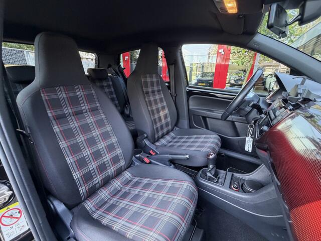 Volkswagen UP! 1.0 TSI GTI *!* NAVI/ BEATS AUDIO/ CAMERA/ CRUISE/ 17 INCH *!*