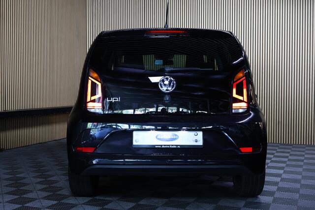 Volkswagen UP! 1.0 BMT high up! AUTOMAAT AIRCO BLUETOOTH PDC '18