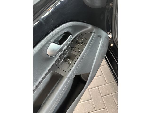 Volkswagen UP! 1.0 BMT move up! / Lichtmetalen velgen /